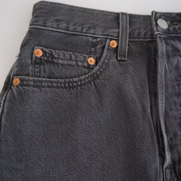 Levi's Premium Black Faded Rib Cage Mini Denim Skirt Size 27 - Picture 6 of 13